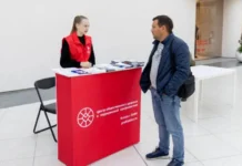 Веселые выходные здоровья для Екатеринбурга в Veer Mall при поддержке Дениса Паслера veselye vyhodnye zdorovya dlya ekaterinburga v pri podderzhke denisa paslera-gazetarf-ru-0