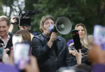 Аргентина отмечает историческую победу Хавьера Милея и La Libertad Avanza argentina otmechaet istoricheskuyu pobedu havera mileya i -gazetarf-ru-0