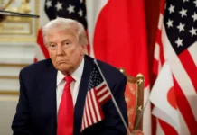 Дональд Трамп анонсирует новую стратегию США для борьбы с наркокартелями Венесуэлы donald tramp anonsiruet novuyu strategiyu ssha dlya borby s narkokartelyami venesuely-gazetarf-ru-0