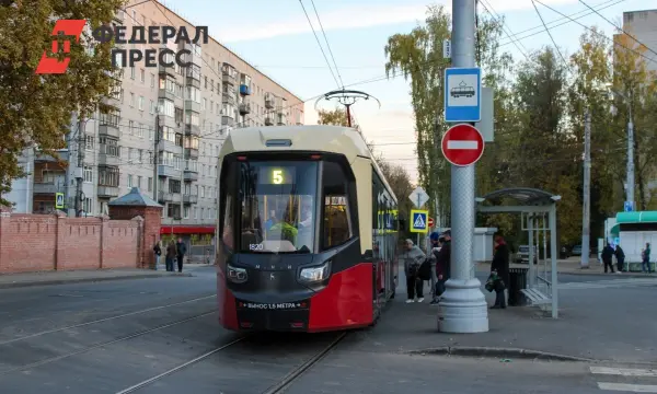 Екатеринбургские трамваи временно остановлены на Челюскинцев и Пионерском поселке-0