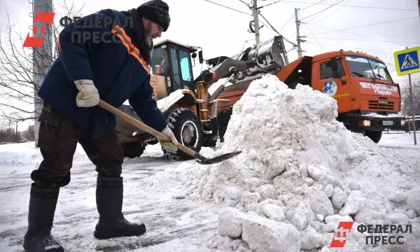 Евгений Сорокин сообщил о готовности Тюмени к зиме и 800 машинах ДРСУ-7-0