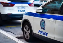 na rodose proizoshel neobychnyj inczident s turistkoj iz danii i policziej-gazetarf-ru-0