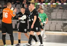 sinara uverenno protivostoit torpedo pokazyvaya uspehi sokolova i nadezhnost shveczova-gazetarf-ru-0