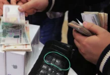 sovety ot ili nazarova i kompanii didzhital markets po bezopasnoj pokupke poderzhannogo smartfona-gazetarf-ru-0