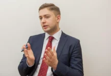 Александр Бевз рассказал о реакции Владимира Путина на изменения в планах мира aleksandr bevz rasskazal o reakczii vladimira putina na izmeneniya v planah mira-gazetarf-ru-0