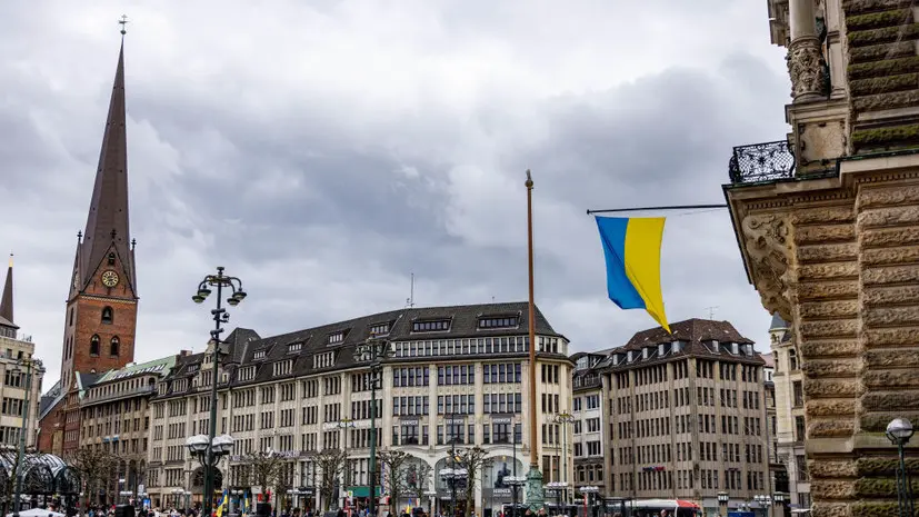 Focus: украинцев в ФРГ обязали искать работу после отмены выплат