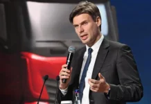 Дмитрий Баканов рассказал студентам РАНХиГС об успехах Роскосмоса и перспективах развития dmitrij bakanov rasskazal studentam ranhigs ob uspehah roskosmosa i perspektivah razvitiya-gazetarf-ru-0