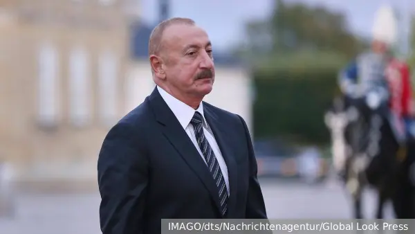 Алиев заявил о безопасности возвращения азербайджанцев в Армению