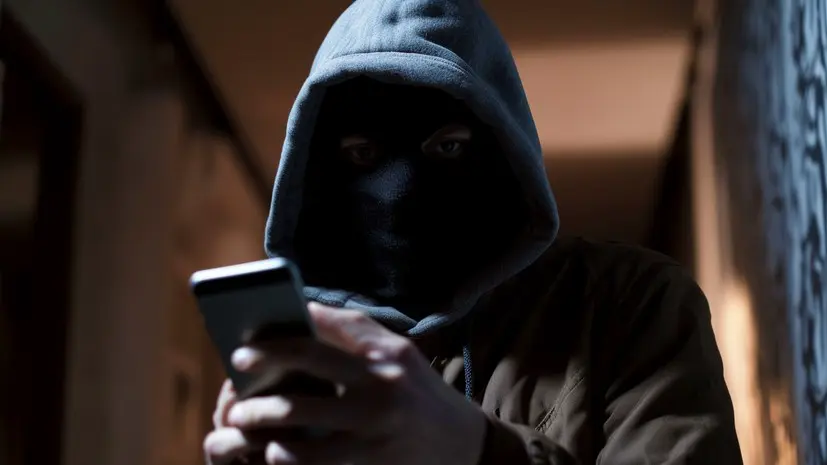 Новый вид мошенничества: поддельные антирадары в телефонах воруют деньги со счетов и распространяют вирусы