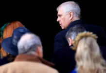 karl  i bukingemskij dvorecz izmenyayut sudbu princza endryu-gazetarf-ru-0