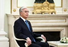 kasymzhomart tokaev s pochetnym eskortom priletel k vladimiru putinu-gazetarf-ru-0