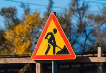 Константин Шестаков и Олег Кожемяко обсудили начало строительства путепровода во Владивостоке konstantin shestakov i oleg kozhemyako obsudili nachalo stroitelstva puteprovoda vo vladivostoke-gazetarf-ru-0