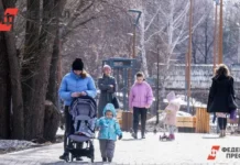 Материнство в России и помощь Социального Фонда в День Матери materinstvo v rossii i pomoshh soczialnogo fonda v den materi-gazetarf-ru-0