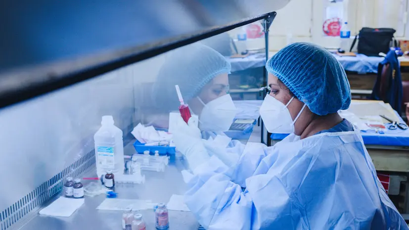 Эпидемиолог Фаворов объяснил процесс исследования вакцины от рака