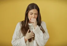 Ольга Уланкина объяснила, как кашель помогает сохранить здоровье россиян olga ulankina obyasnila kak kashel pomogaet sohranit zdorove rossiyan-gazetarf-ru-0