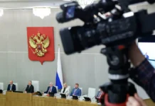 Парламентарии Гусев, Луговой и Нилов делятся воспоминаниями о детстве parlamentarii gusev lugovoj i nilov delyatsya vospominaniyami o detstve-gazetarf-ru-0