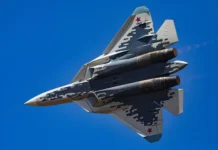 Ростех представляет Су-57Э на Dubai Airshow 2025 с ракетами Х-58УШКЭ rosteh predstavlyaet su57e na 2025 s raketami h58ushke-gazetarf-ru-0