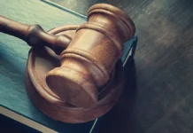 Суд присудил миллион рублей семье после трагедии в больнице из-за пожара sud prisudil million rublej seme posle tragedii v bolnicze izza pozhara-gazetarf-ru-0