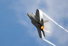 Тео Франкен ищет решения для эффективного обучения пилотов F-35 в Бельгии teo franken ishhet resheniya dlya effektivnogo obucheniya pilotov 35 v belgii-gazetarf-ru-0