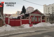 v czentre ekaterinburga dom toporkova budet zamenyon stilnym ofisnym zdaniem-gazetarf-ru-0