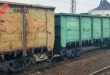 В Хабаровске МЧС и ДВЖД оказали помощь после ДТП с автобусом и поездом v habarovske mchs i dvzhd okazali pomoshh posle dtp s avtobusom i poezdom-gazetarf-ru-0