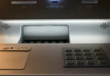 Андрей Луговой и Богдан Шабля обсудили ситуацию с дропперами в России andrej lugovoj i bogdan shablya obsudili situacziyu s dropperami v rossii-gazetarf-ru-0