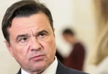 Андрей Воробьев выступил после трагедии в Успенской средней школе и поддержал пострадавших andrej vorobev vystupil posle tragedii v uspenskoj srednej shkole i podderzhal postradavshih-gazetarf-ru-0