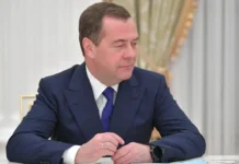 Дмитрий Медведев высказался о эссе Писториуса и Стубба, отметив риски НАТО dmitrij medvedev vyskazalsya o esse pistoriusa i stubba otmetiv riski nato-gazetarf-ru-0