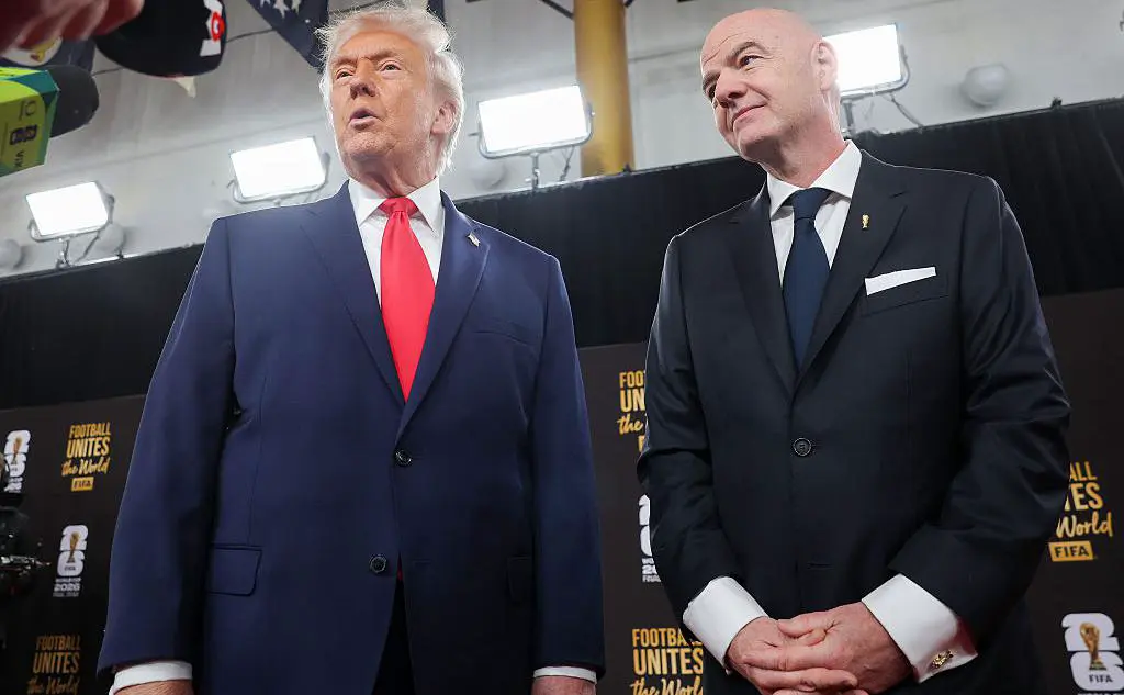 Дональд Трамп и Джанни Инфантино (Kevin Dietsch / Getty Images)