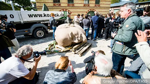 Эксперты оценили призывы в Германии переименовать улицы с советскими названиями