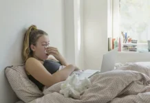 Гонконгский грипп и его пик: способы защиты для семьи в России gonkongskij gripp i ego pik sposoby zashhity dlya semi v rossii-gazetarf-ru-0