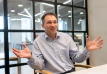 Григорий Кунис из iGooods получил штраф ₽350 тыс. за поддержку ФБК и вышел на свободу grigorij kunis iz poluchil shtraf 350 tys za podderzhku fbk i vyshel na svobodu-gazetarf-ru-0