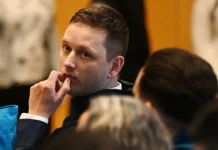 Йенс-Фредерик Нильсен оптимистичен о будущем Гренландии под защитой Дании и США jensfrederik nilsen optimistichen o budushhem grenlandii pod zashhitoj danii i ssha-gazetarf-ru-0