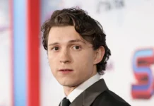 Лариса Долина рассказала о поддельном паспорте с фото Тома Холланда larisa dolina rasskazala o poddelnom pasporte s foto toma hollanda-gazetarf-ru-0