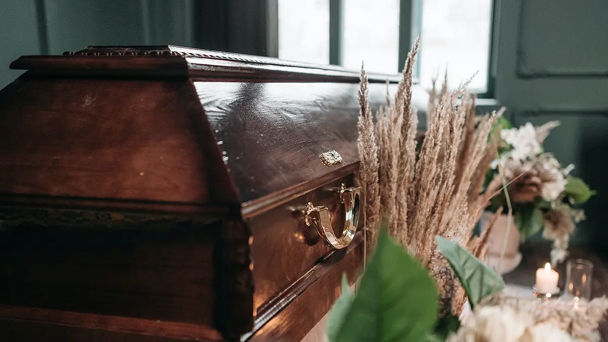 Пожилая женщина воскресла через шесть дней после смерти