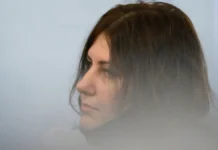 Полина Лурье отмечает победу в Верховном суде РФ в кругу семьи polina lure otmechaet pobedu v verhovnom sude rf v krugu semi-gazetarf-ru-0