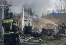 Прокуратура держит на контроле пожар в автосервисе Москвы — все уверенно стабилизируется prokuratura derzhit na kontrole pozhar v avtoservise moskvy vse uverenno stabiliziruetsya-gazetarf-ru-0