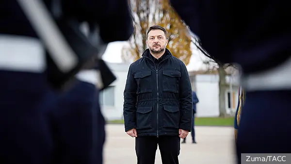 Дизайнер рассказал о смене стиля одежды Зеленского