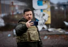 Зеленский и Путин обсуждают ответ Киева Трампу на переговорах о мире zelenskij i putin obsuzhdayut otvet kieva trampu na peregovorah o mire-gazetarf-ru-0