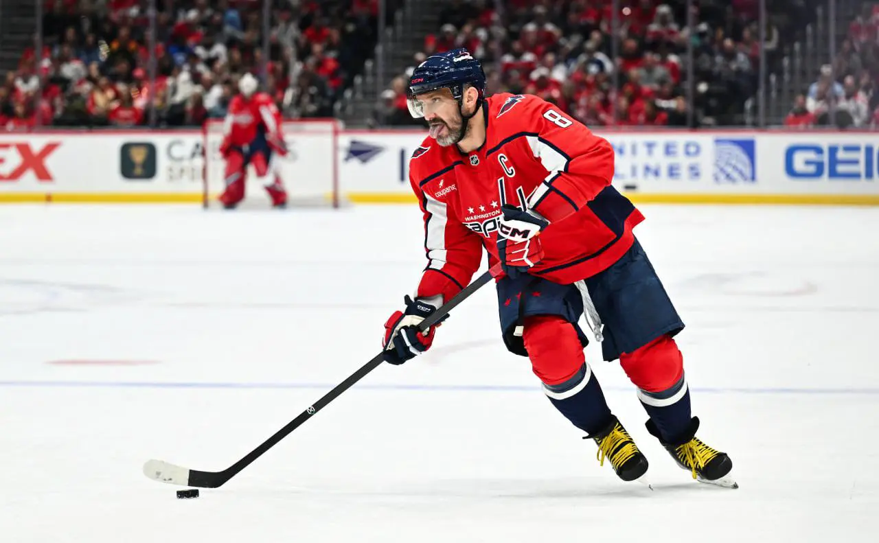 Александр Овечкин ( Jamie Sabau / Getty Images)