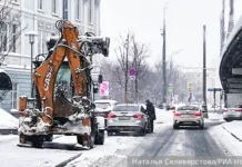 Что делать, если машину повредила техника ЖКХ: советы автомобилистам chto delat esli mashinu povredila tehnika zhkh sovety avtomobilistam-gazetarf-ru-0