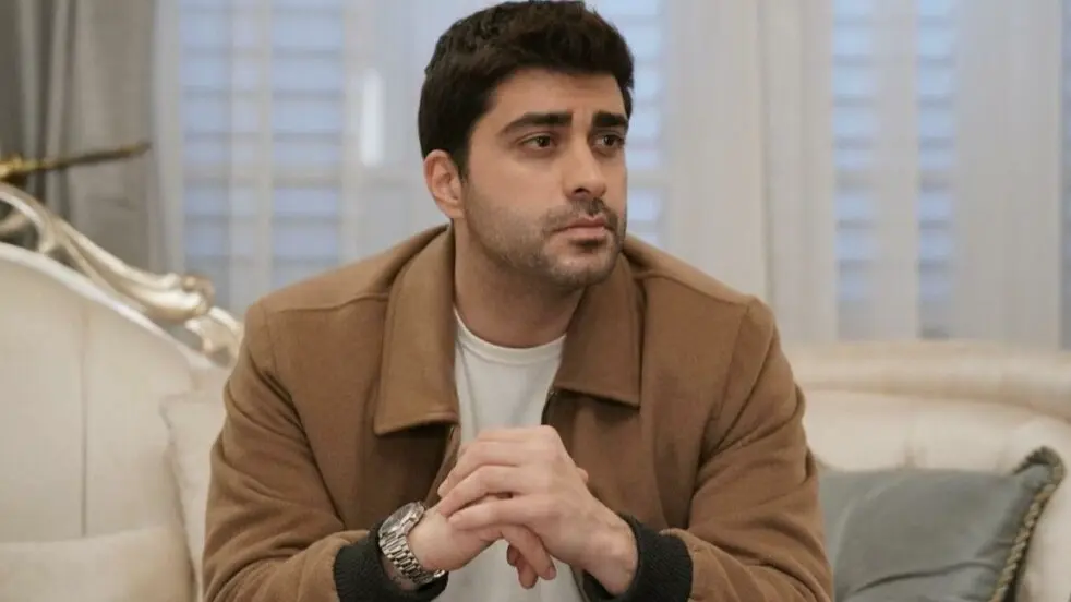 Звезду «Клюквенного щербета» выгнали из сериала после задержания с наркотиками