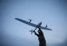 FPV-дрон ВСУ атаковал автомобиль в Белгородской области, пострадал мирный житель dron vsu atakoval avtomobil v belgorodskoj oblasti postradal mirnyj zhitel-gazetarf-ru-0