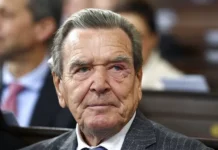 Герхард Шредер: ЕС теряет влияние в мире из-за БРИКС, США и РФ gerhard shreder es teryaet vliyanie v mire izza briks ssha i rf-gazetarf-ru-0