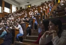 Госдума и Яна Лантратова о реформе – новая эра образования gosduma i yana lantratova o reforme novaya era obrazovaniya-gazetarf-ru-0