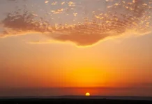 ИКИ РАН зафиксировал мощную вспышку на Солнце класса X iki ran zafiksiroval moshhnuyu vspyshku na solncze klassa -gazetarf-ru-0