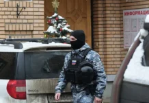 Лариса Долина и Полина Лурье наконец решили жилищный вопрос larisa dolina i polina lure nakonecz reshili zhilishhnyj vopros-gazetarf-ru-0