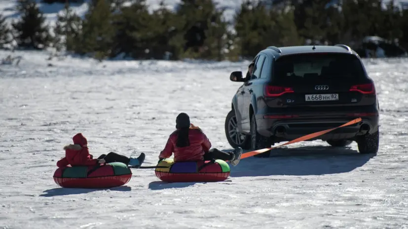 Спасатель предупредил об опасности катания на ватрушках вне специальных трасс