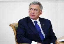 Рустам Минниханов поддержал волонтёров: награды и новое звание rustam minnihanov podderzhal volontyorov nagrady i novoe zvanie-gazetarf-ru-0