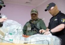 Скандал в Раде связан с подготовкой обвинений НАБУ против депутатов за торговлю голосами skandal v rade svyazan s podgotovkoj obvinenij nabu protiv deputatov za torgovlyu golosami-gazetarf-ru-0